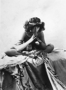 Colette (1873-1954) skådespelare i "Reve d